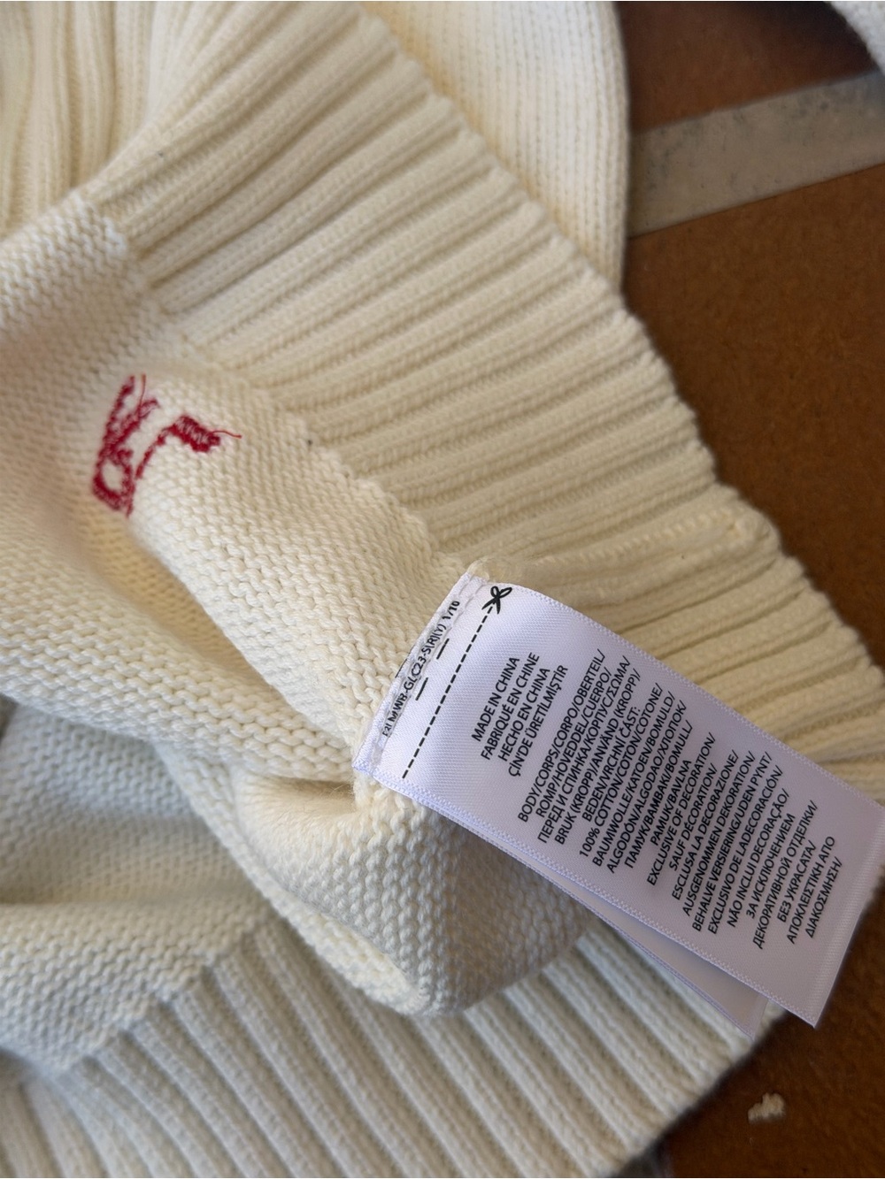 Polo by Ralph Lauren White Sweater with Bear & Flag Knit - Picture 3 of 4